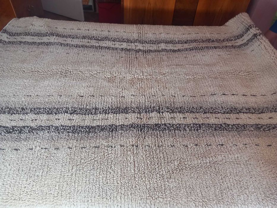 Чисто Нови Китеници