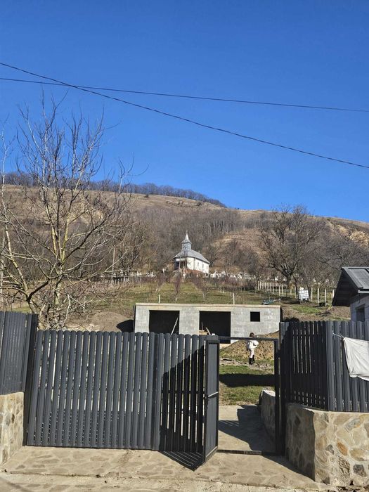 Business, casa si teren - proprietate rurala