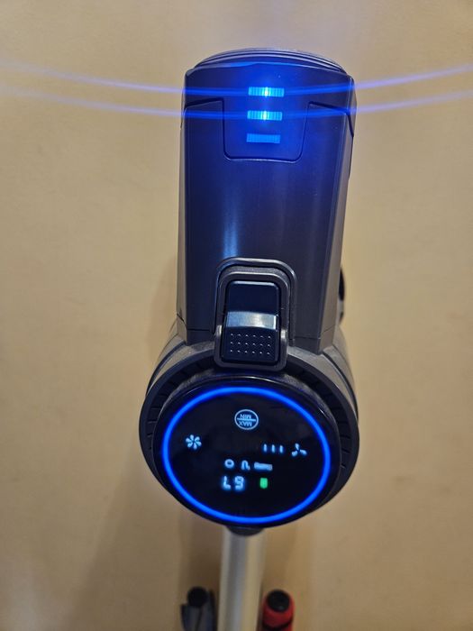 Акумулаторна прахосмукачка