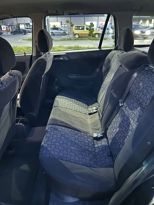 Opel Astra КОМБИ КЛИМАТИК АБС ТЕГЛИЧ