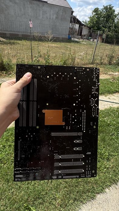 Placa de bază Asus P5Q