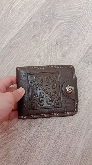 Продам портмане мужское