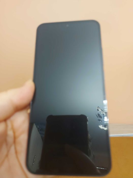 Телефон XIAOMI 13 256GB dual sim в гарация