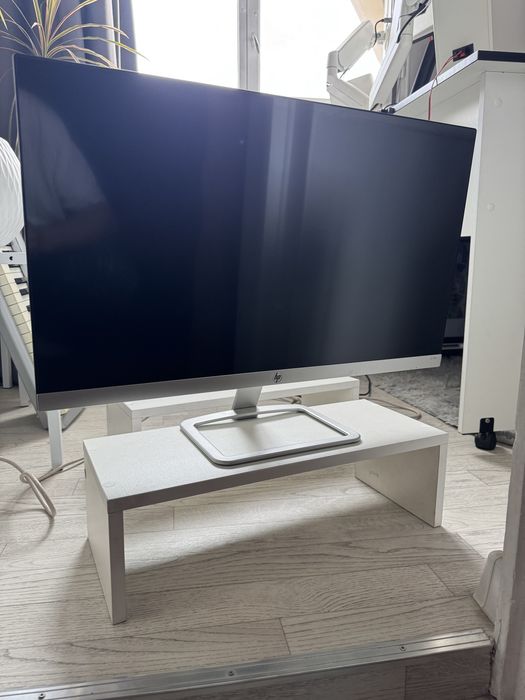 Монитор HP 27ea 27″ IPS Full HD — отличное состояние