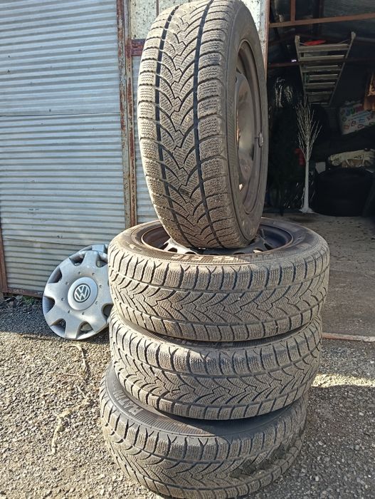 Vând Anvelope. M.S.