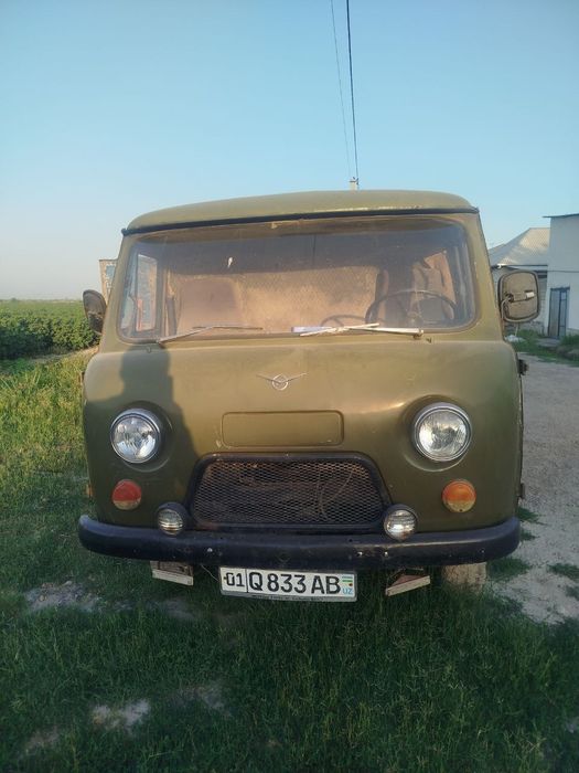 Uaz Bartavoy 1985 yil