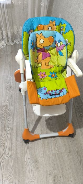 Стульчик для кормления chico