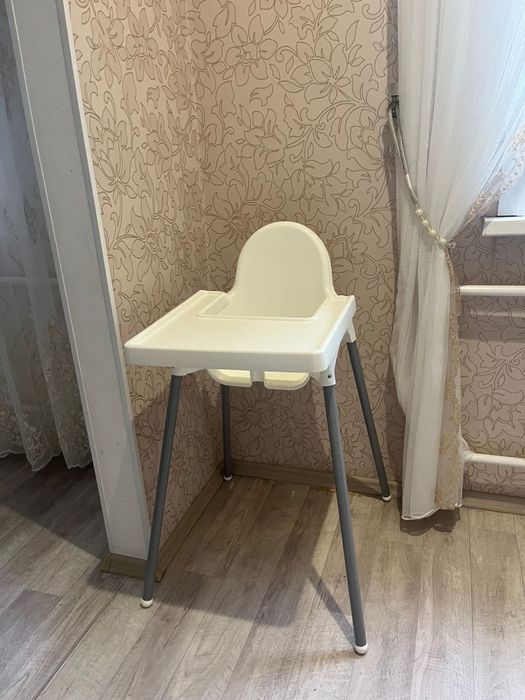 Продам стульчик детский
