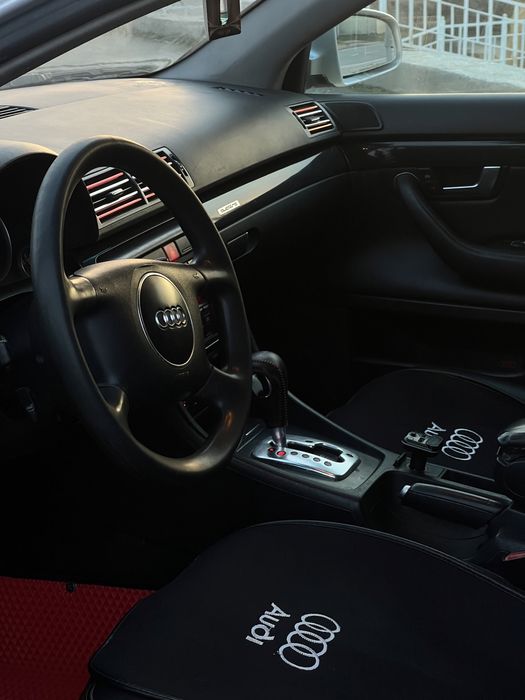 Ауди а4 2003г 1,8турбо