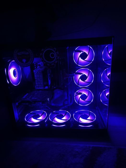 PC Gaming RGB Panoramic – Perfect pentru Gaming & Streaming