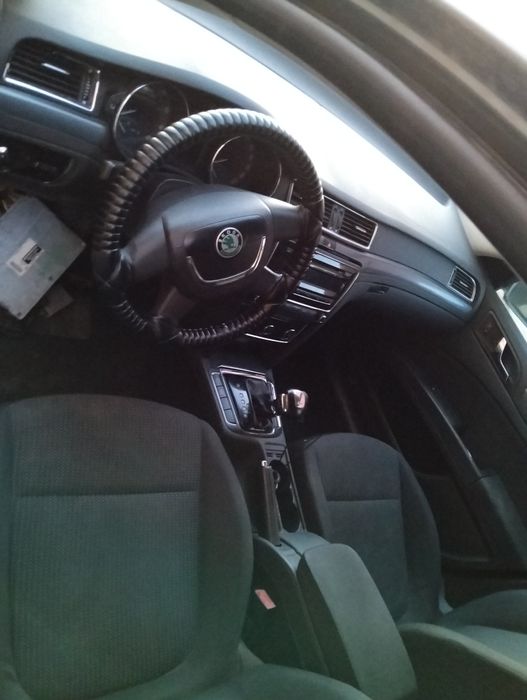 Запчасти на Skoda Superb