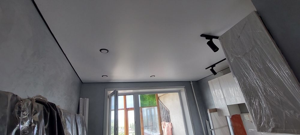 Натяжные потолки 1600