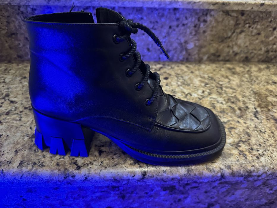 Естествена кожа боти