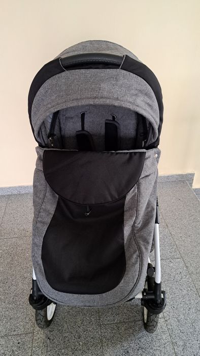 Продавам количка Gusio Florenz 2 в 1
Отлично състояние, без забележки,