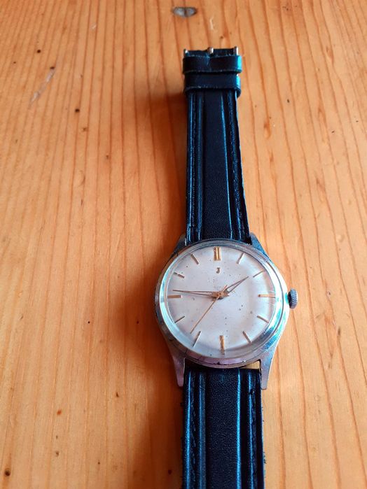 Уникат JUVENIA МFG 17jewels SWISS-Швейцарски механичен. Колекционерски