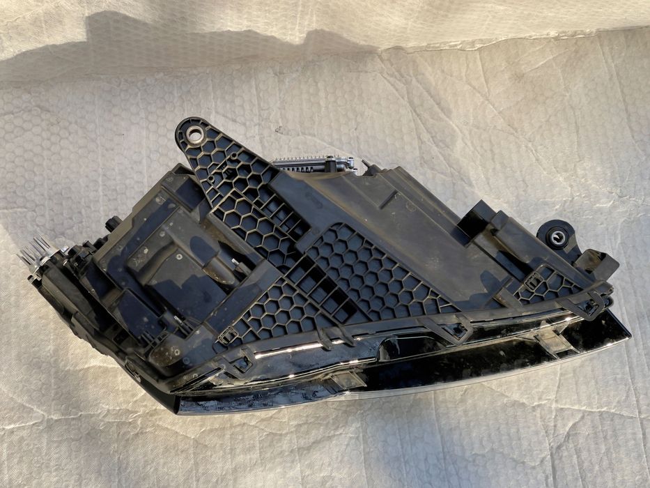 Far Faruri  stanga / dreapta  SKODA SUPERB 3 FACELIFT 2019 - 2021