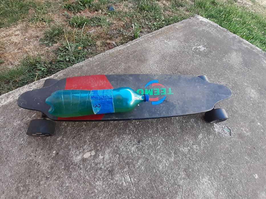 Skateboard electric longboard
