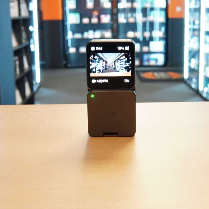 Camera DJI Action 2 Power Combo 32GB+ Trepied GoPro + Carcasa Cooling