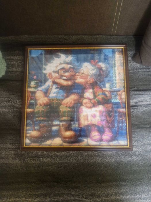 Продават се диамантени гоблени