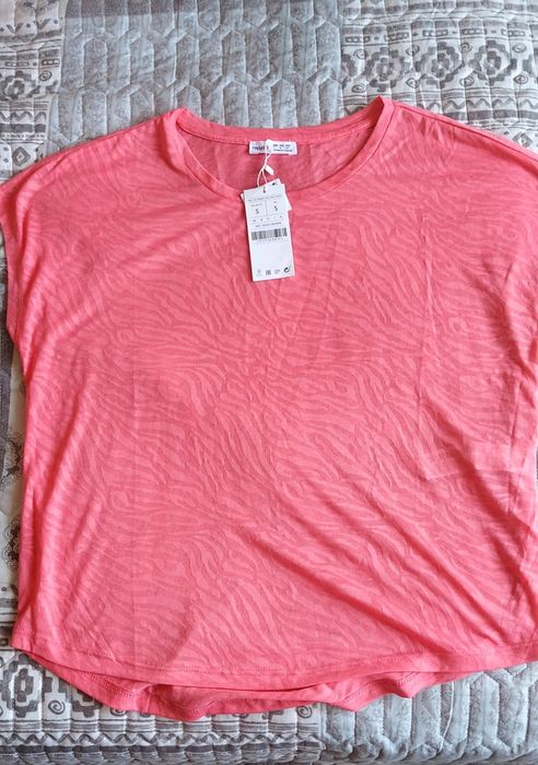 Футболка от Oysho