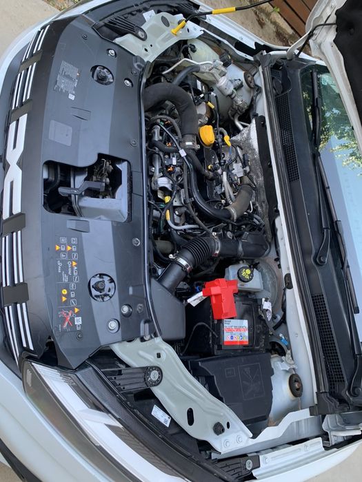 Dacia Logan avariat/lovit cu GPL