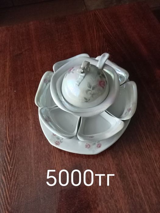 Продам посуду СССР из серванта