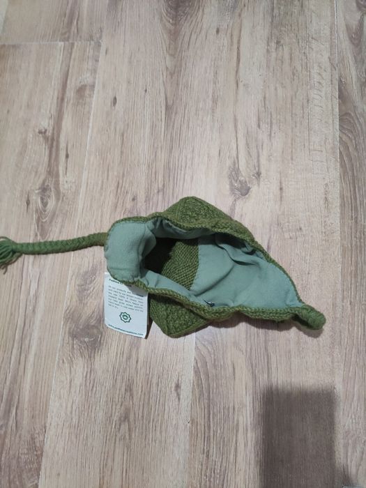 Căciulă damă din lână handmade Nepal