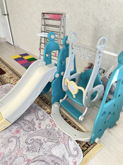 Качеля- горка детская