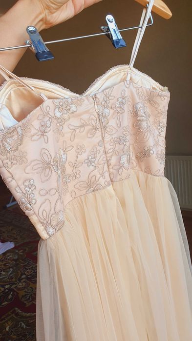 Вечернее платье в пол, размер S