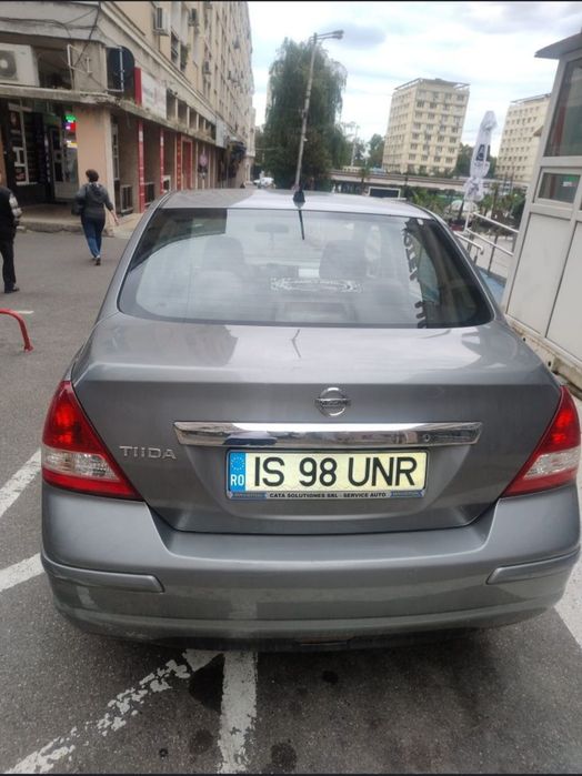 Nissan Tiida 2008