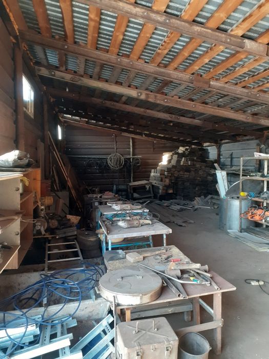 Сдам в аренду ангар в рабочем посёлке