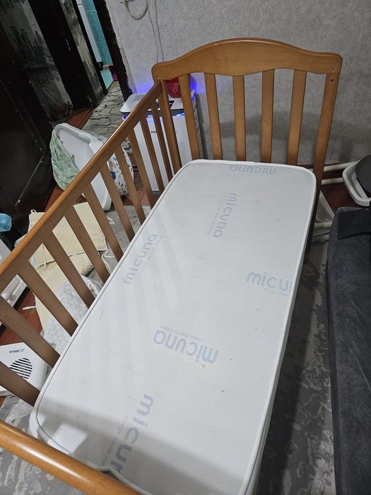 Манеж, детская кроватка