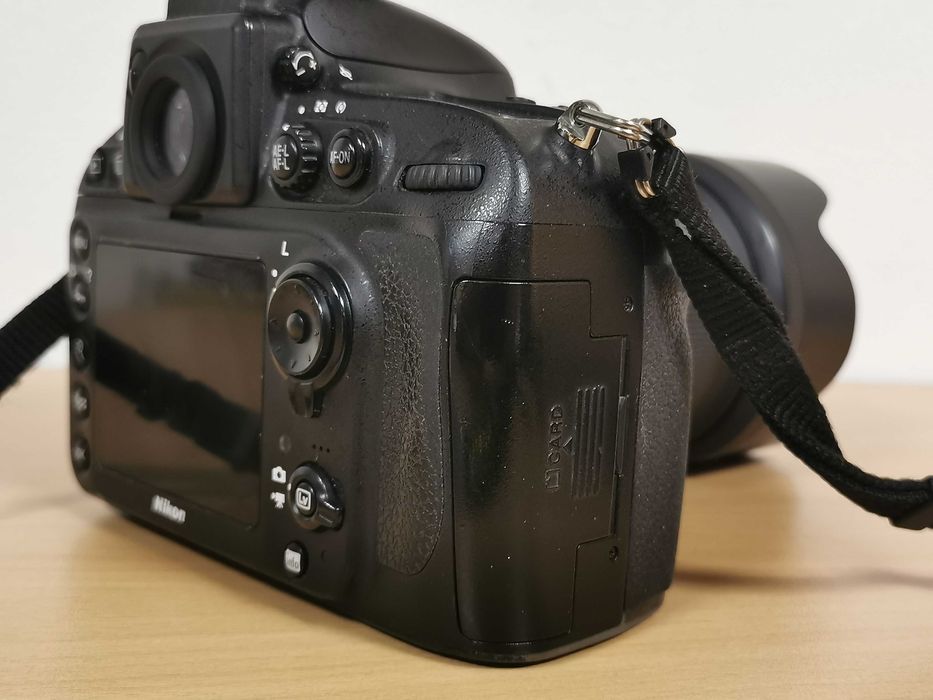 Nikon D800 професионален фотоапарат с 36.3MP Full Frame матрица