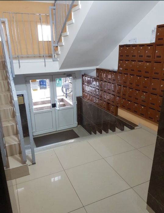 Garsoniera de vânzare zona Apărătorii Patriei