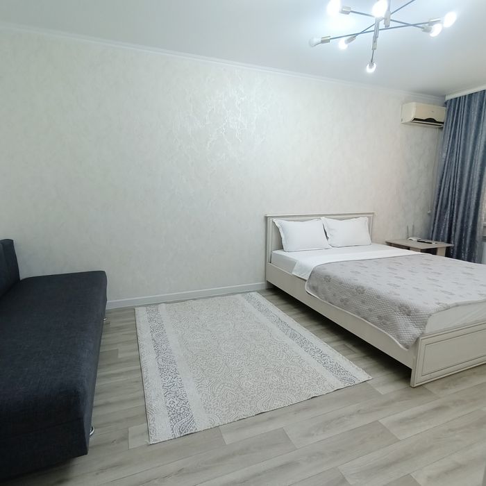 Сдам посуточно 1 кв в 11 микр