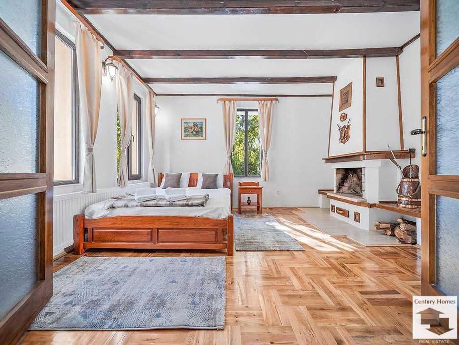 125175 Голям имот с просторна къща, басейн и барбекю в Еленския Блакан