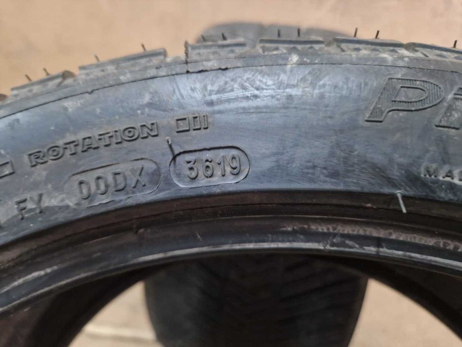 2 Michelin R20 285/35
зимни гуми
DOT3619