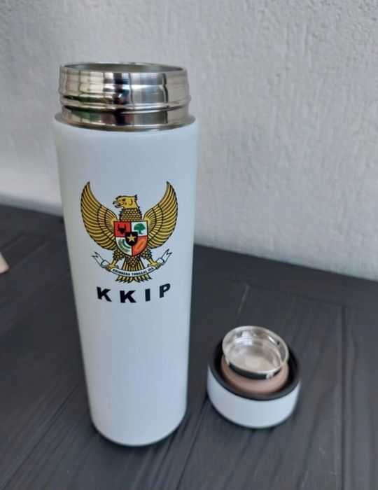 Suveniruri idei cadouri