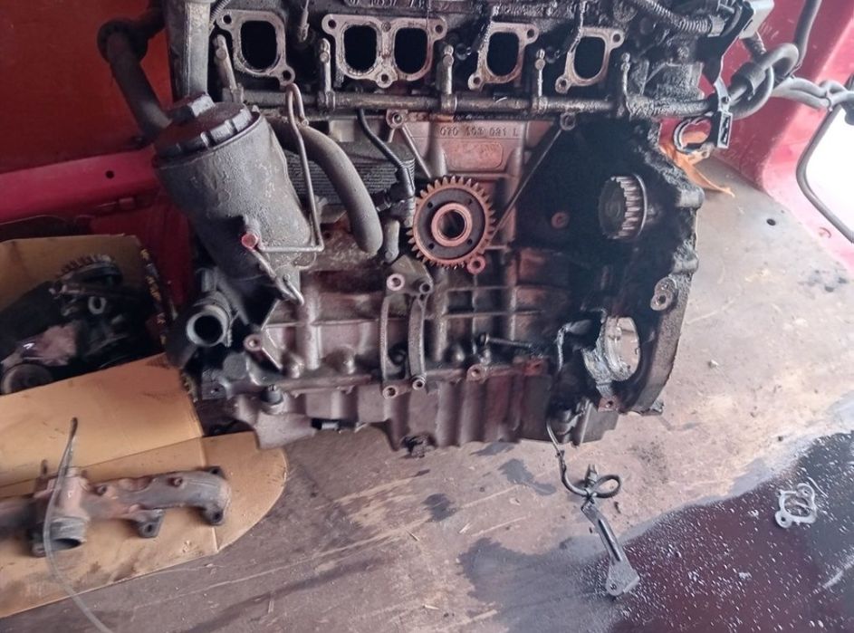 Двигатели НА ЧАСТИ за Фолксваген Т5/ VW Transporter T5 2.5 131  к.с