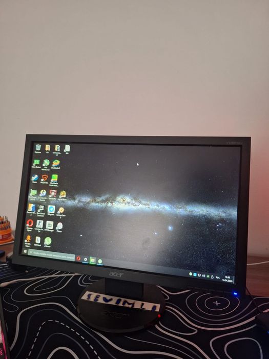 Монитор 60гц черный