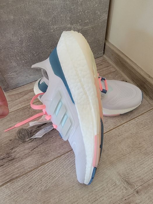 Adidas Ultra boost 22 J