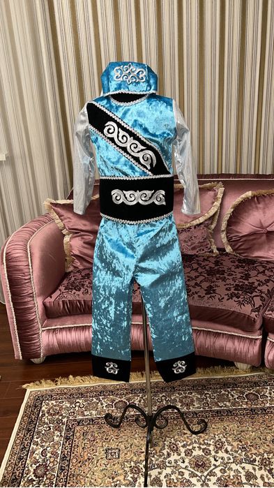 Национальные костюмы