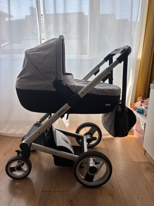 Бебешка количка Mutsy Igo с много аксесоари