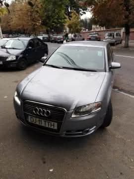 Vând Audi A4 B7 Urgent