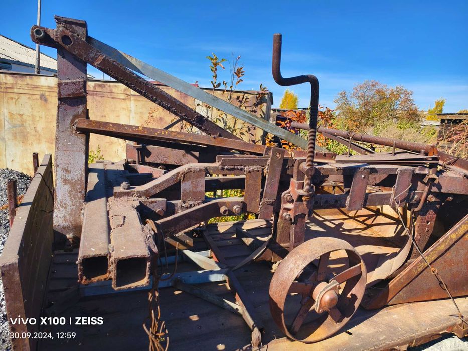 Плуг 3 корпусный