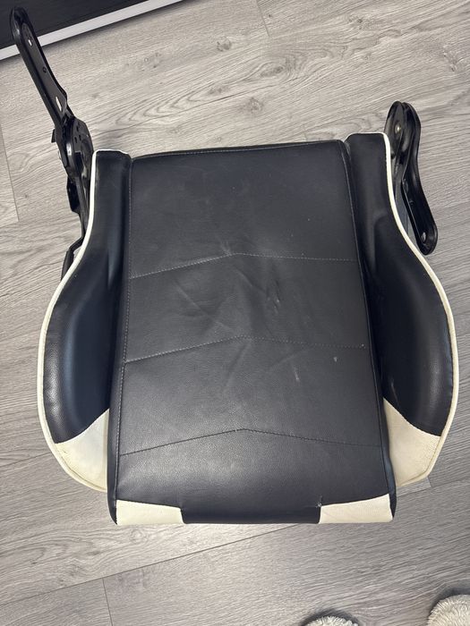 Vand scaun gaming