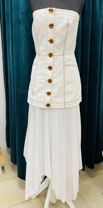 Рокля бяла C/meo collection