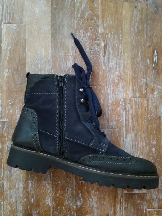 Дамски боти и ботуши ест.кожа и велур 39 и 40н.