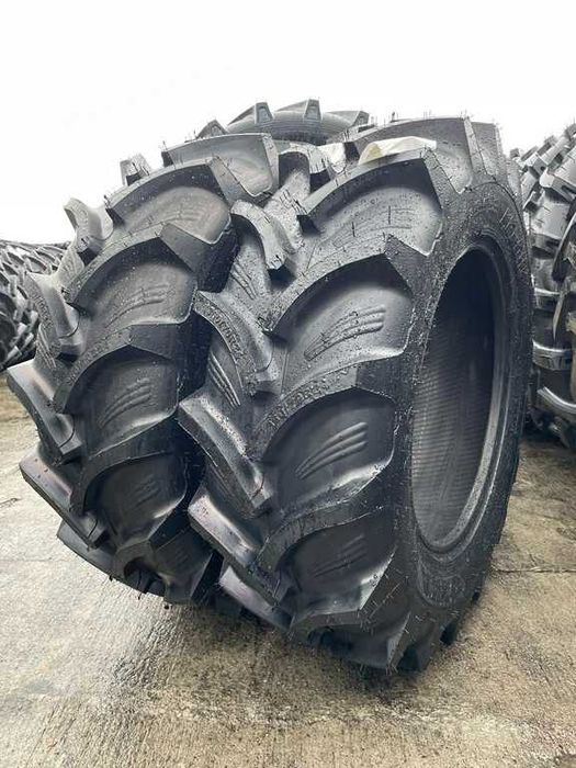 Anvelope de tractor OZKA 360/70R24 Cauciucuri Radiale Tubeless