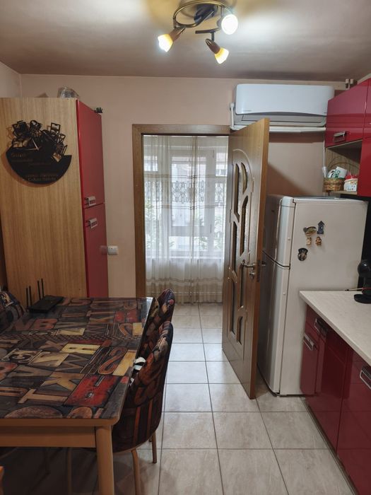 Apartament de inchiriat